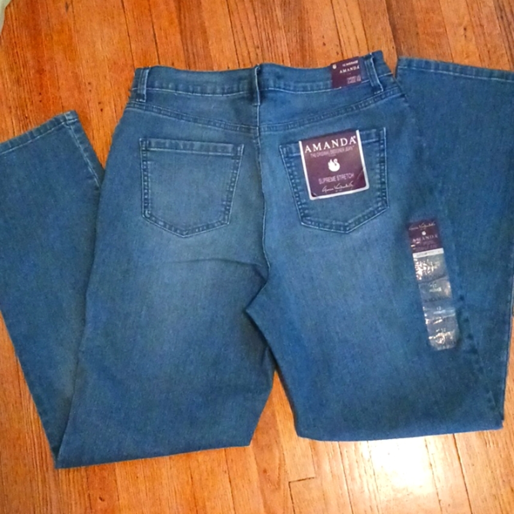 NWT comfy jeans - Picture 7 of 8